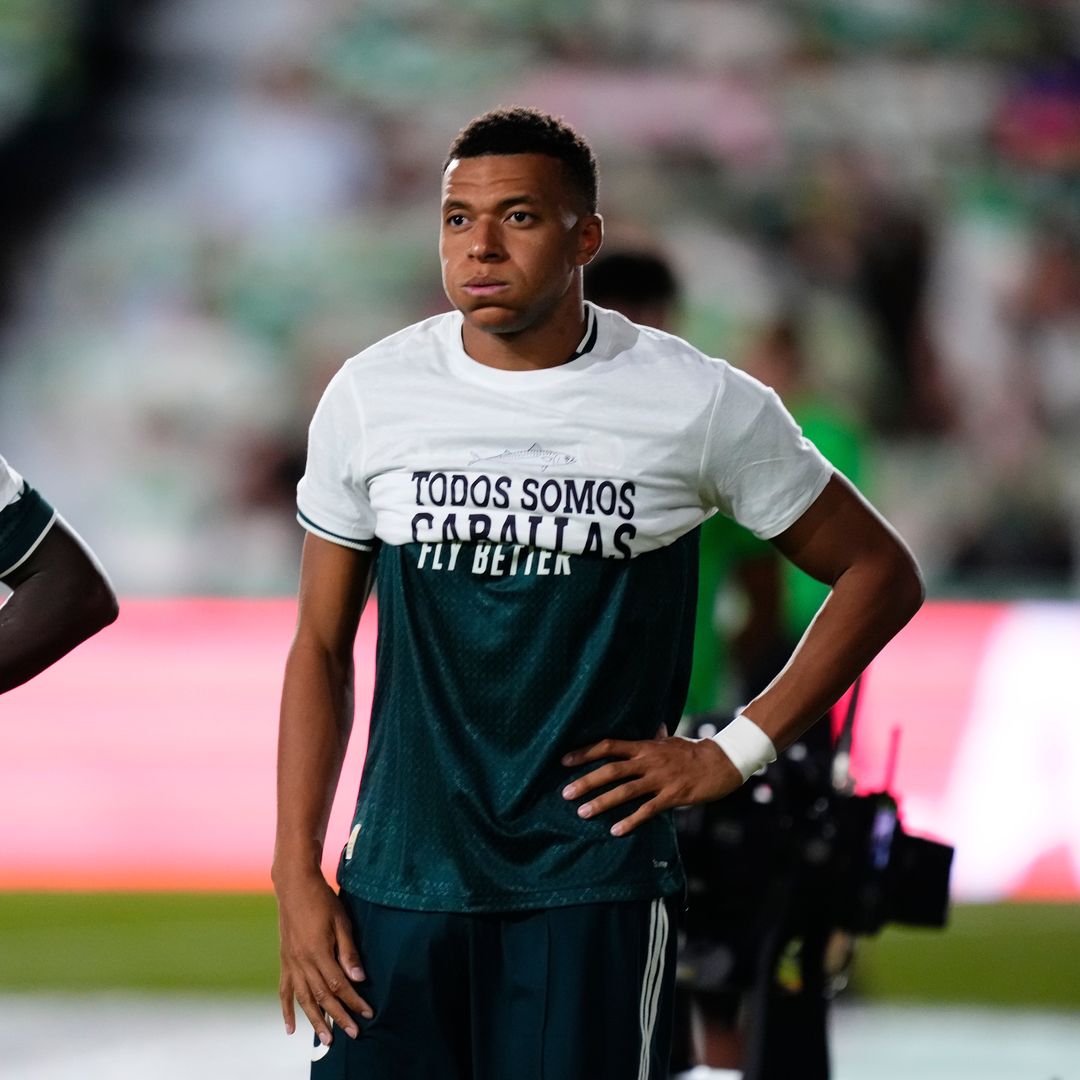 Vinícius, Mbappé y Konaté Ocultan el Mensaje de Apoyo a Ceuta en la Camiseta de LaLiga